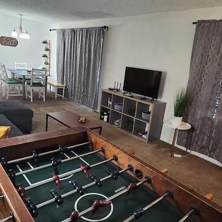 Centauri Vacation Rentals Beautiful 2-Bedroom Condo, Near All Orlando Attractions, Free Parking & Wi-Fi, King Bed, #1 ภายนอก รูปภาพ
