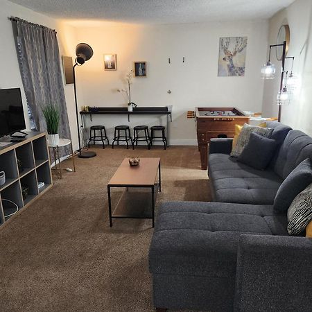 Centauri Vacation Rentals Beautiful 2-Bedroom Condo, Near All Orlando Attractions, Free Parking & Wi-Fi, King Bed, #1 ภายนอก รูปภาพ