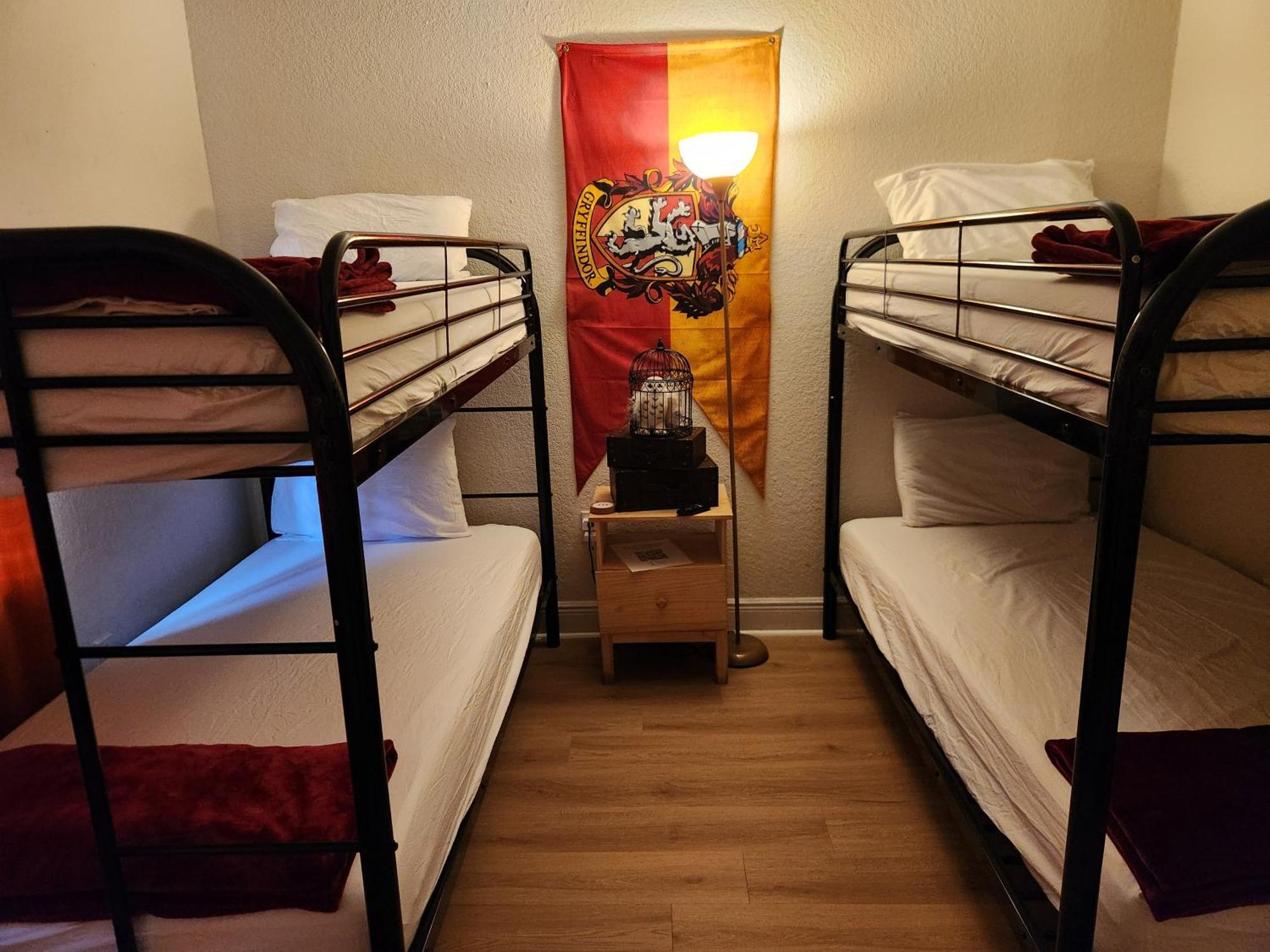 Centauri Vacation Rentals Beautiful 2-Bedroom Condo, Near All Orlando Attractions, Free Parking & Wi-Fi, King Bed, #1 ภายนอก รูปภาพ