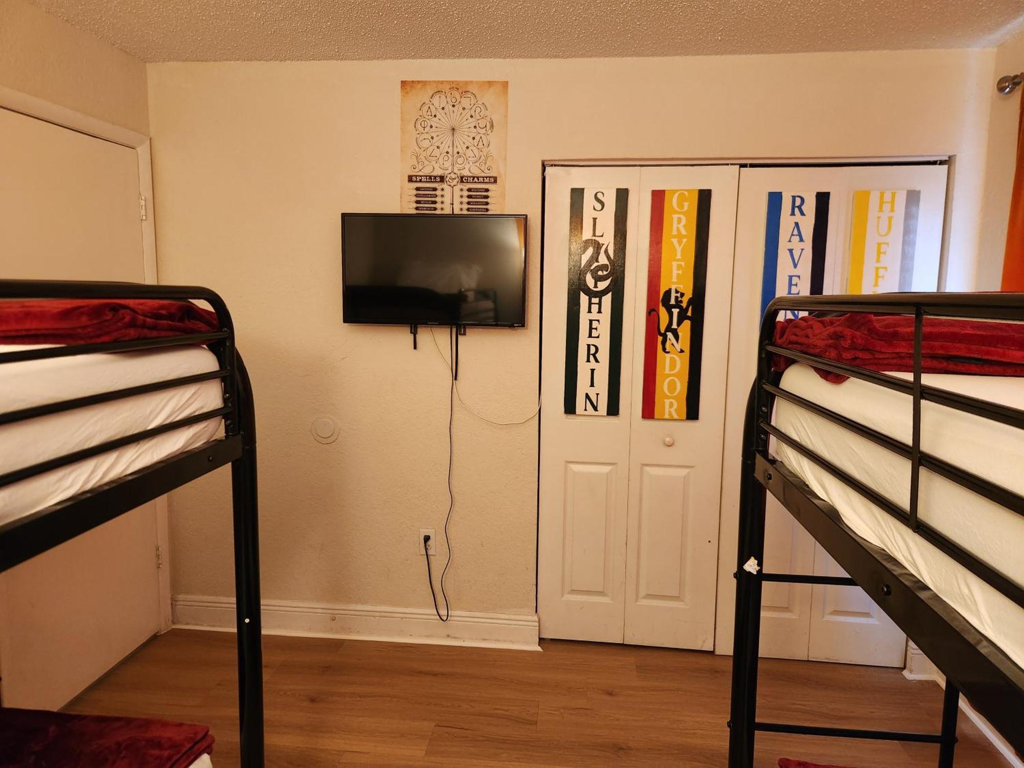 Centauri Vacation Rentals Beautiful 2-Bedroom Condo, Near All Orlando Attractions, Free Parking & Wi-Fi, King Bed, #1 ภายนอก รูปภาพ